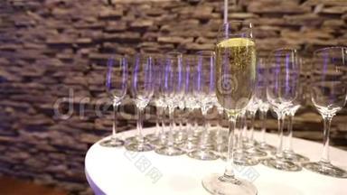 <strong>香槟杯</strong>，<strong>香槟杯</strong>，宴会设计，香槟特写，宴会内部，室内